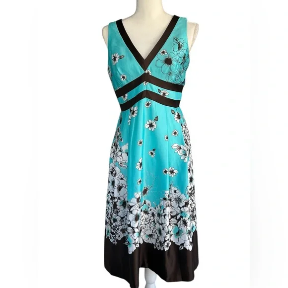 Dressbarn Floral V-Neck Midi Dress in Turquoise and Black - Picture 2 of 10